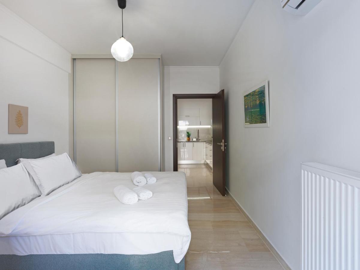 Newly Renovated In The Heart Of Apartment